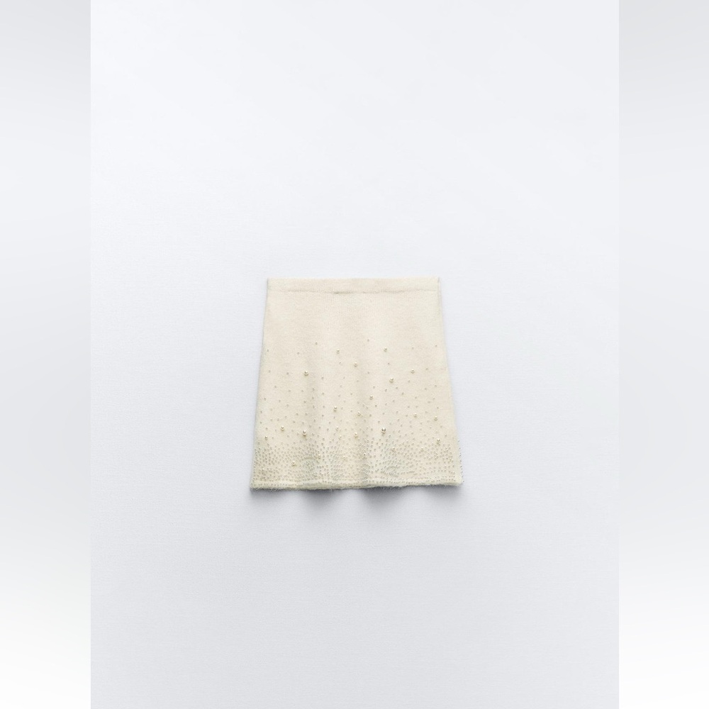 PEARL KNIT MINI SKIRT - Picture 6 of 9